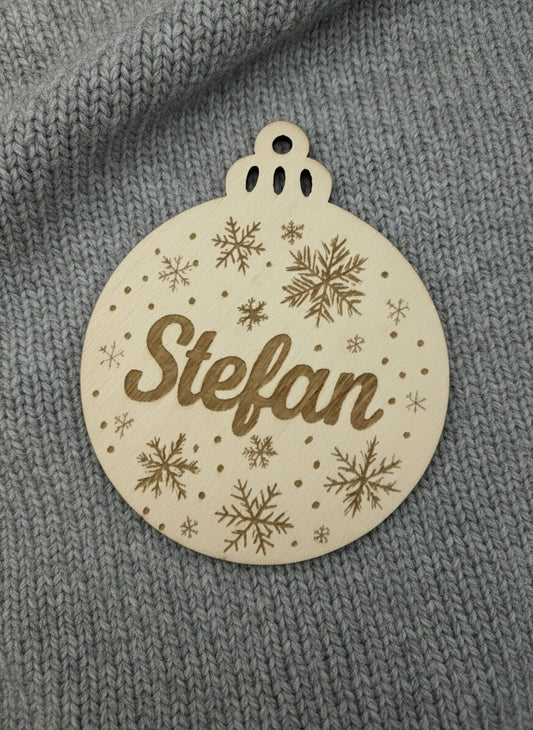 Personalisierter Baumschmuck mit Lasergravur – Wunschmotiv & Name | Ø7,5 cm