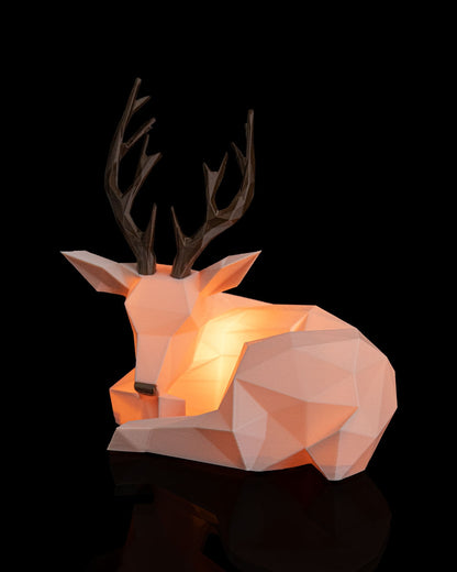 Tischlampe-Hirsch
