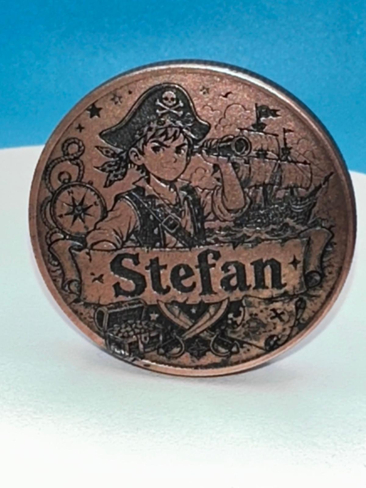 Gravierte Messingmünze personalisiert – Lasergravur mit Wunschmotiv | Ø ca. 4 cm